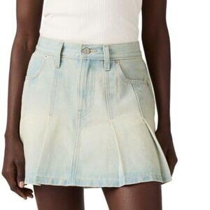 Levi's Womens Pleated Mini Skirt New With Tags